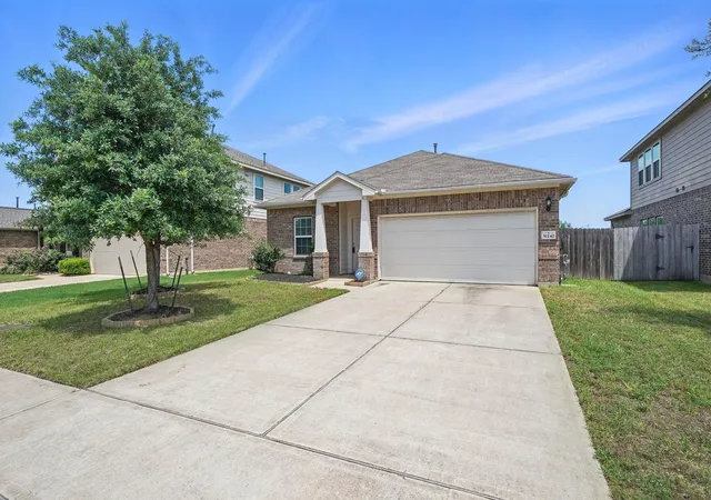 Photo 2 of Single family home for sale at 31242 Roos River Dr, Hockley, TX 77447 | MLS# 79247813 | Listing updated on 2026-06-24