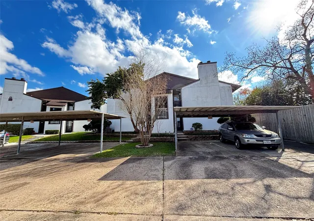 Photo 2 of Sale Pending at 8020 Braesmain Dr #1604, Houston, TX 77025 | MLS# 61821275 | Listing updated on 2026-09-02
