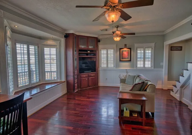 3rd image of 203 Francis Cove, Freeport, TX 77541 | MLS# 20292875