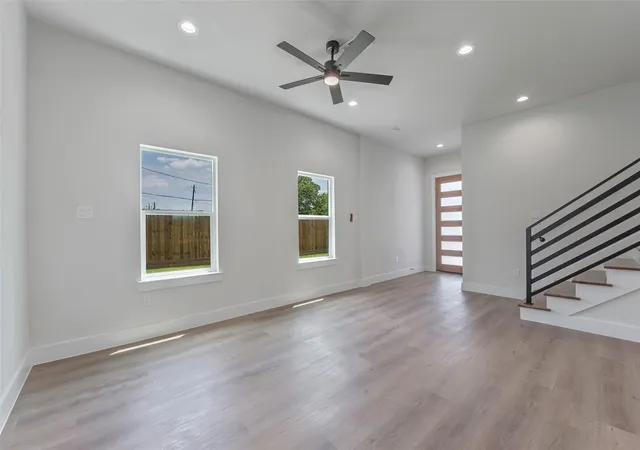 5th image of 9313 Jutland Rd, Houston, TX 77033 | MLS# 18647438