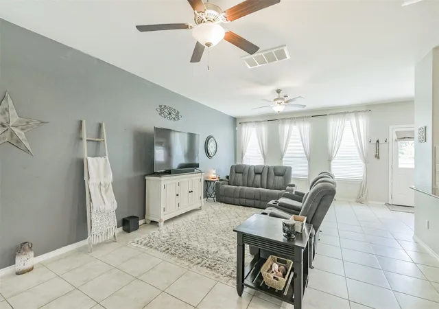 Photo 3 of Single family home for sale at 18972 Cicerone Ct, New Caney, TX 77357 | MLS# 67370765 | Listing updated on 2026-09-11