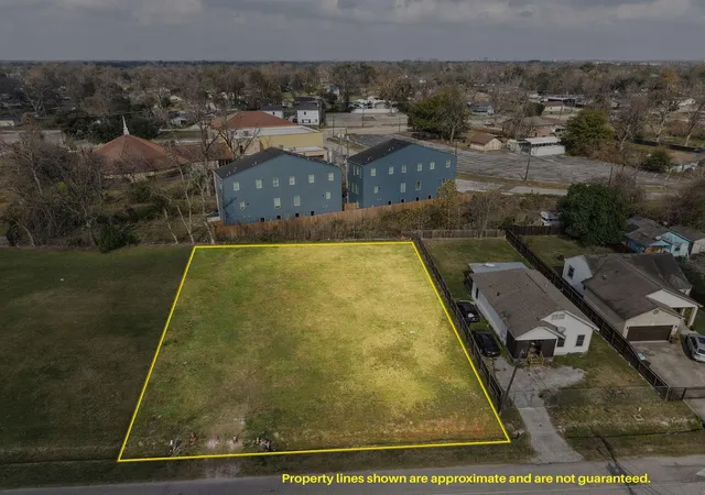 Land for sale at 950 Granville Dr, Houston, TX 77091 | MLS# 32558791