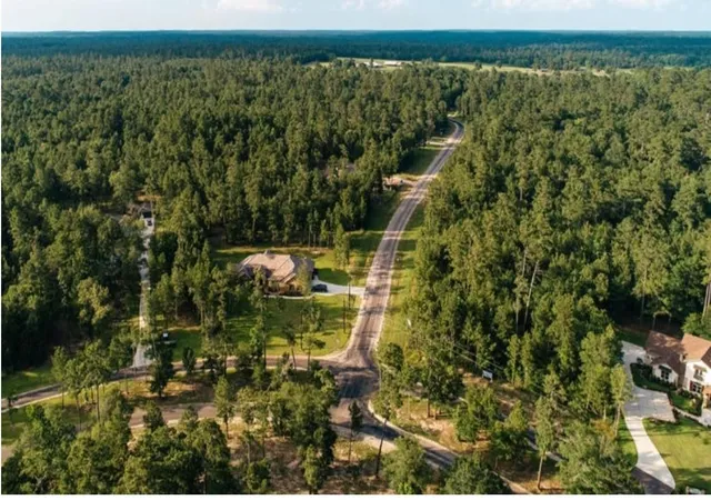 10th image of 124 Branding Iron Road, Huntsville, TX 77340 | MLS# 11191969
