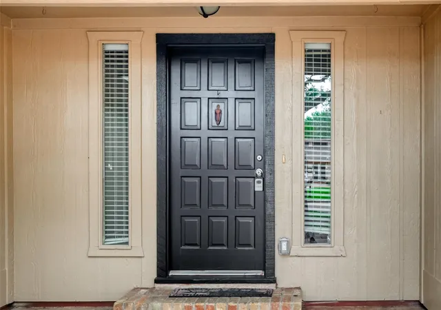 Photo 3 of Single family home for sale at 1022 Hidden Canyon Rd, Katy, TX 77450 | MLS# 20859103 | Listing updated on 2026-09-15