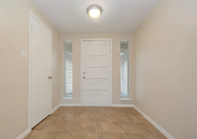 Photo 4 of Single family home for sale at 1022 Hidden Canyon Rd, Katy, TX 77450 | MLS# 20859103 | Listing updated on 2026-09-15