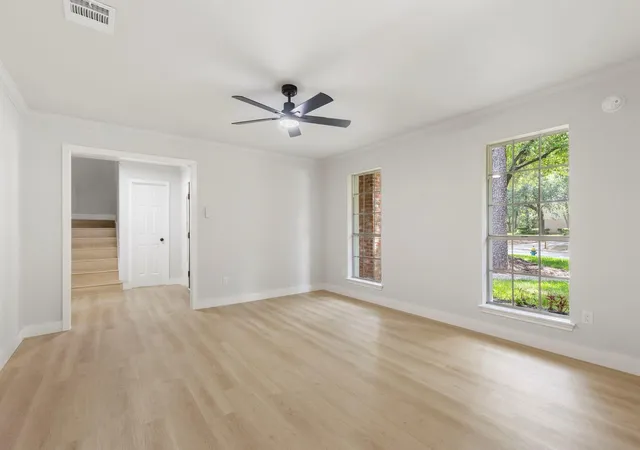 Photo 3 of Single family home for sale at 5614 Braxtonshire Ct, Houston, TX 77069 | MLS# 7314865 | Listing updated on 2026-09-17