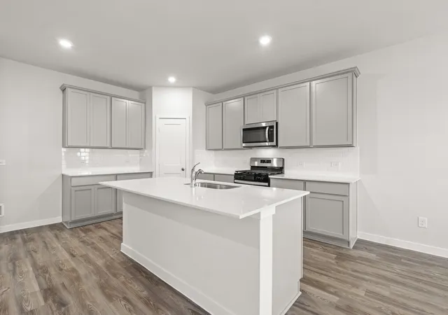 4th image of 11526 Youngquist Dr, Dayton, TX 77535 | MLS# 30935134