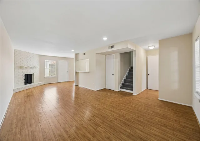 Photo 2 of Townhouse for sale at 7943 Ellinger Ln, Houston, TX 77040 | MLS# 82209926 | Listing updated on 2026-09-02