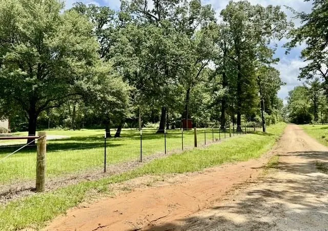 5th image of 350 County Road 3350, Crockett, TX 75835 | MLS# 88291113