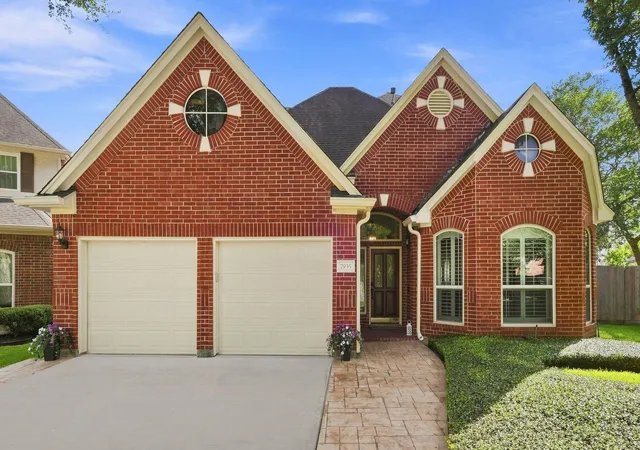 Photo 1 of Single family home for sale at 7935 S Wellington Ct, Houston, TX 77055 | MLS# 97684180 | Listing updated on 2026-09-18