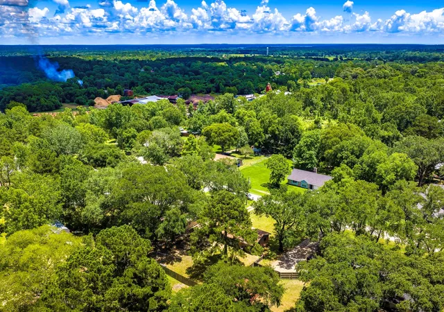 Homes for sale in Trinity, TX | 235 Crestway St, Trinity, TX 75862 | MLS# 75058908