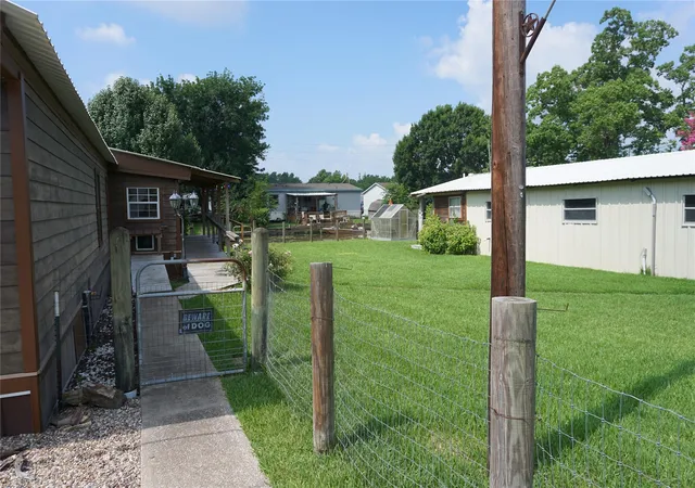 2nd image of 8988 Gladewood, Willis, TX 77318 | MLS# 49842616