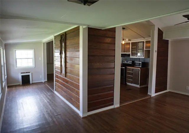 4th image of 8988 Gladewood, Willis, TX 77318 | MLS# 49842616