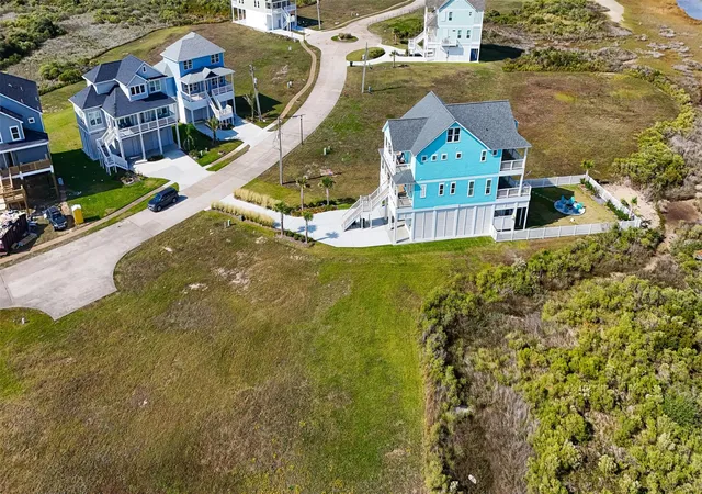 Photo 3 of Land for sale at 25827 Bay Breeze Dr, Galveston, TX 77554 | MLS# 78615697 | Listing updated on 2026-04-29