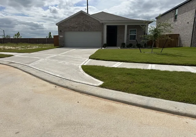 1st image of 1140 Sunlit Cir, Brookshire, TX 77423 | MLS# 14957601