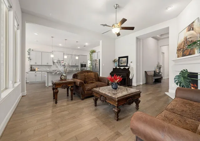5th image of 4831 Legend Creek Dr, Fulshear, TX 77441 | MLS# 12298878
