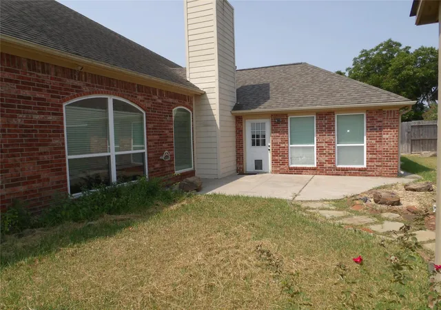 Photo 2 of Single family home for sale at 1902 S Carlsbad Ln, Deer Park, TX 77536 | MLS# 38669330 | Listing updated on 2026-09-13