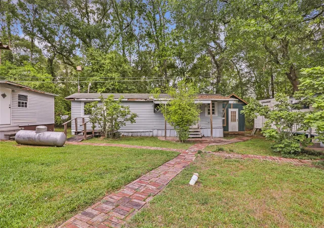 Photo 4 of Multi family home for sale at 21061 Brazos Dr, Porter, TX 77357 | MLS# 29626158 | Listing updated on 2026-09-28