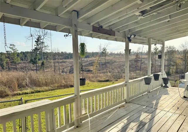 26th image of 210 Magnolia Cvs, Onalaska, TX 77360 | MLS# 26273650