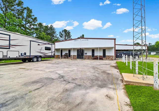 1st image of 1994 N Fm 356, Onalaska, TX 77360 | MLS# 98167814