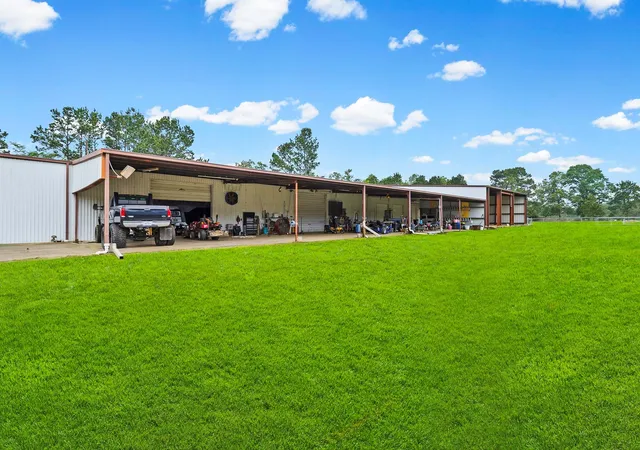 5th image of 1994 N Fm 356, Onalaska, TX 77360 | MLS# 98167814