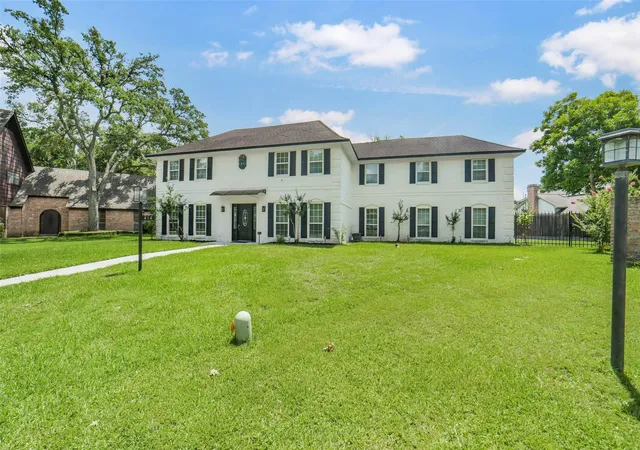 Photo 2 of Sale Pending at 414 Bauxhall Ct, Katy, TX 77450 | MLS# 7525659 | Listing updated on 2026-09-18