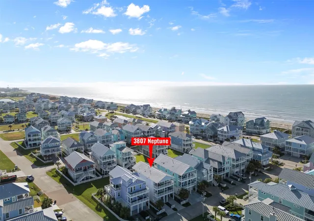 2nd image of 3807 Neptune, Galveston, TX 77554 | MLS# 3775478