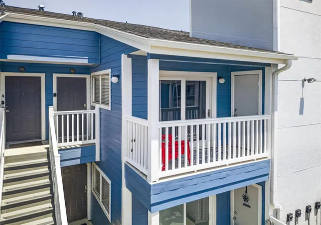 Homes for sale in Galveston, TX | 3506 Cove View Blvd #212, Galveston, TX 77554 | MLS# 5173220