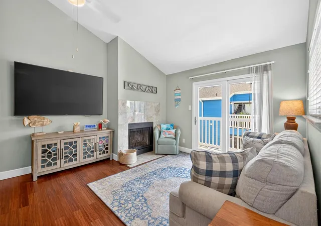 Homes for sale in Galveston, TX | 3506 Cove View Blvd #212, Galveston, TX 77554 | MLS# 5173220