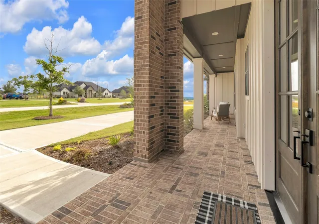 Photo 3 of Single family home for sale at 1024 Lake Breeze Dr, Waller, TX 77484 | MLS# 78321753 | Listing updated on 2026-09-23
