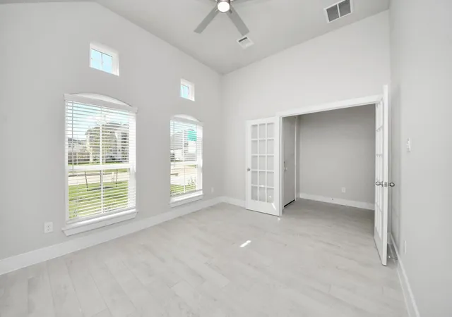 Homes for sale in Spring, TX | 3042 Native Spring Dr, Spring, TX 77373 | MLS# 42029134