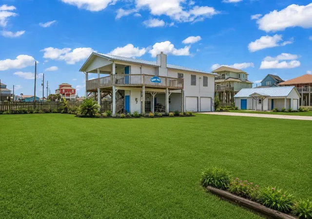 4th image of 817 Westview, Galveston, TX 77650 | MLS# 17777996