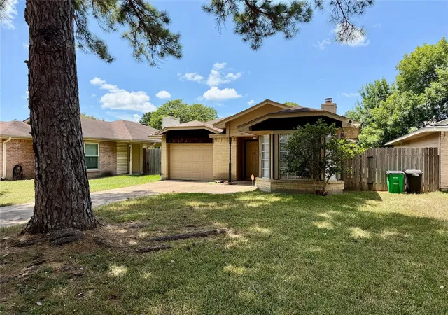 3rd image of 11834 Westlock Dr, Tomball, TX 77377 | MLS# 77561002