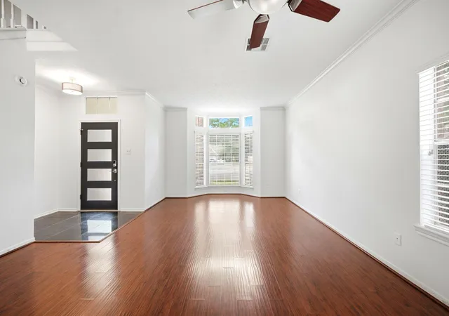 Photo 4 of Sale Pending at 14534 Fair Knoll Way, Houston, TX 77062 | MLS# 49845294 | Listing updated on 2026-09-20