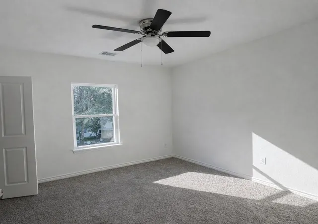 Photo 4 of Single family home for sale at 16983 W Juneau, Montgomery, TX 77316 | MLS# 48252229 | Listing updated on 2026-09-14