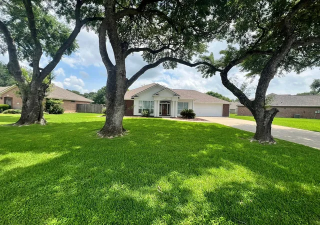 3rd image of 2902 Turtle Creek Dr Dr, Wharton, TX 77488 | MLS# 39114216