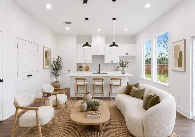 Photo 3 of Multi family home for sale at 4125 Clover St #A/B, Houston, TX 77051 | MLS# 73256598 | Listing updated on 2026-08-31