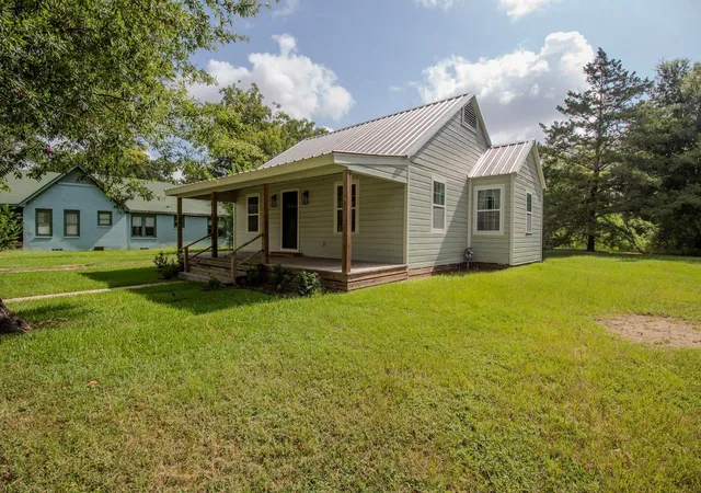 4th image of 610 S 5Th St, Crockett, TX 75835 | MLS# 38444299
