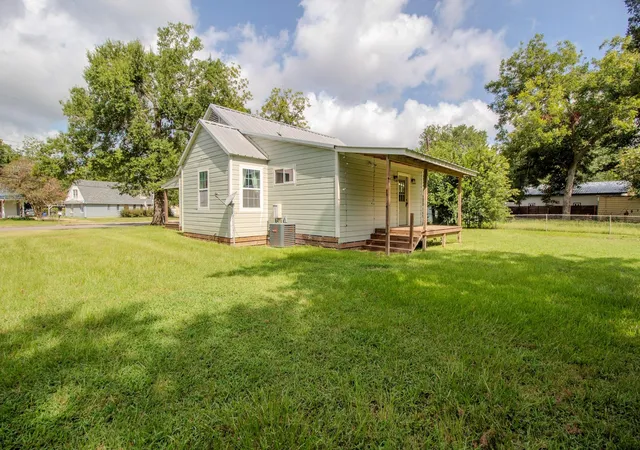 5th image of 610 S 5Th St, Crockett, TX 75835 | MLS# 38444299