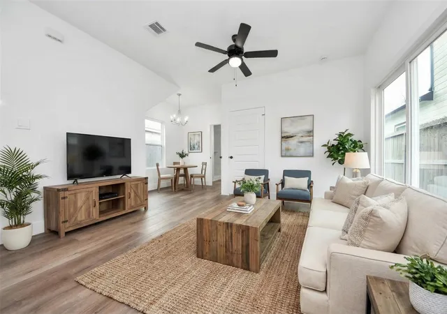 Photo 3 of Single family home for sale at 4406 Larkspur Ave, Houston, TX 77051 | MLS# 79370275 | Listing updated on 2026-09-28