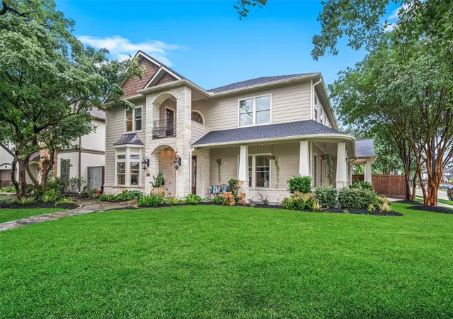2nd image of 1363 Chippendale Rd, Houston, TX 77018 | MLS# 59994257