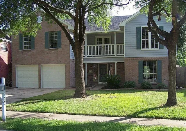 Photo 1 of Sale Pending at 3922 Club Valley Dr, Houston, TX 77082 | MLS# 42313012 | Listing updated on 2026-09-15