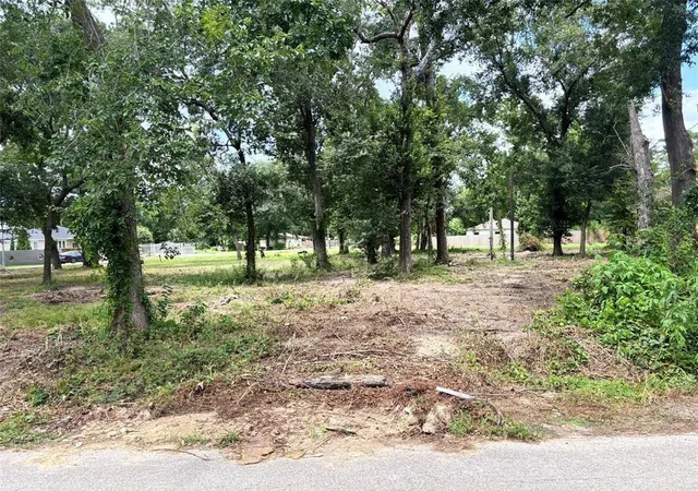 Photo 1 of Land for sale at 10406 Belridge St, Houston, TX 77016 | MLS# 95699546 | Listing updated on 2026-07-30