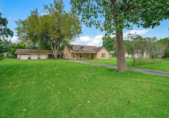 Photo 1 of Sale Pending at 1306 Ervin St, League City, TX 77573 | MLS# 23493441 | Listing updated on 2026-09-03