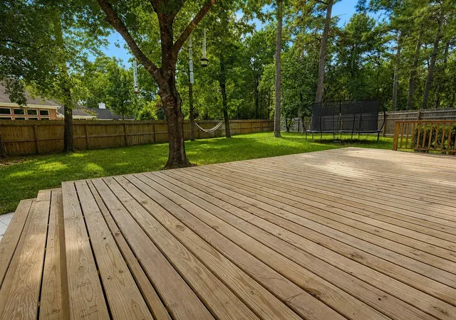Photo 2 of Single family home for sale at 2 Wind Harp Pl, Spring, TX 77382 | MLS# 89941842 | Listing updated on 2026-09-10