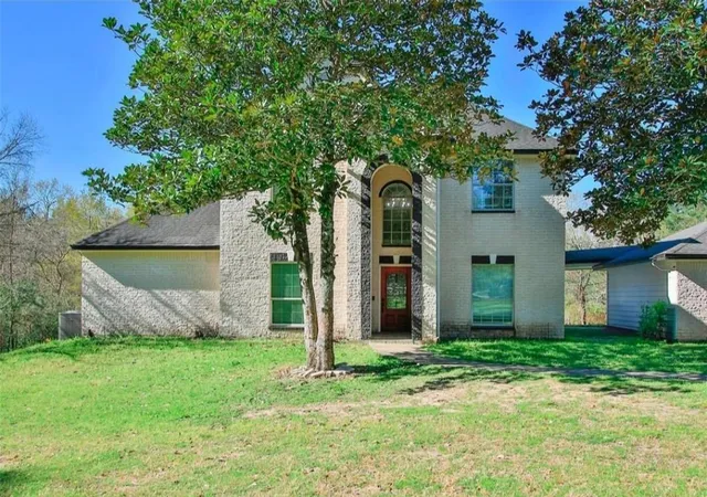 Photo 2 of Single family home for sale at 3004 Teas Crossing Ct, Conroe, TX 77304 | MLS# 37620455 | Listing updated on 2026-09-01