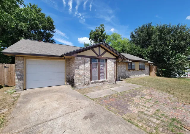 4th image of 8618 Iron Liege Ct, Houston, TX 77088 | MLS# 47557600