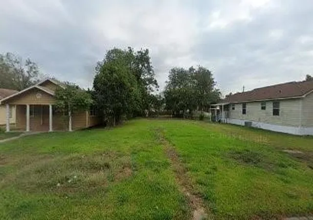 Homes for sale in Port Arthur, TX | 2008 Thomas Blvd, Port Arthur, TX 77640 | MLS# 45997003