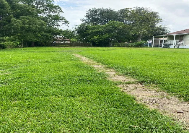Photo 3 of Land for sale at 2008 Thomas Blvd, Port Arthur, TX 77640 | MLS# 45997003 | Listing updated on 2026-05-19
