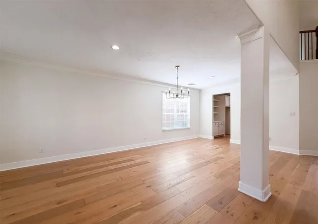 Photo 4 of Single family home for sale at 11314 Sailwing Crk Ct, Pearland, TX 77584 | MLS# 16892317 | Listing updated on 2026-09-21